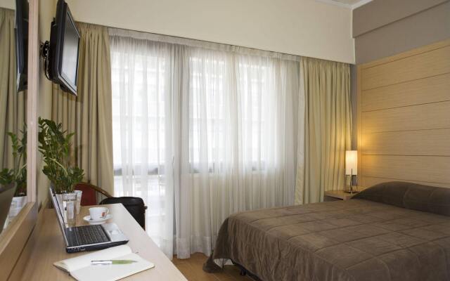 Parnon Hotel
