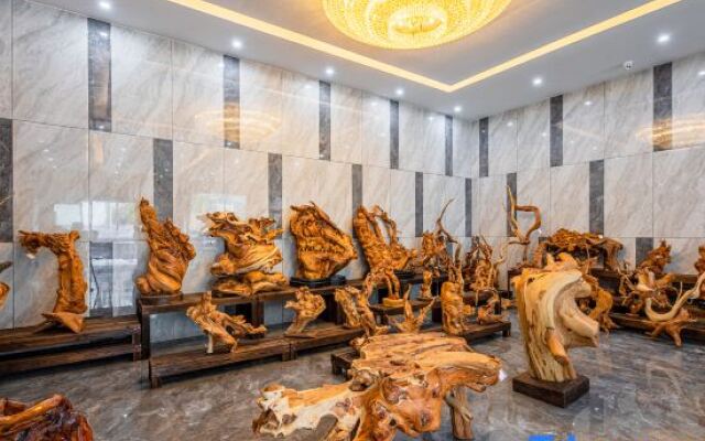 Vyluk Hotel (Chengkou Passenger Transport Center)