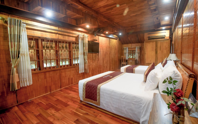 Thung Nham Hotel & Resort