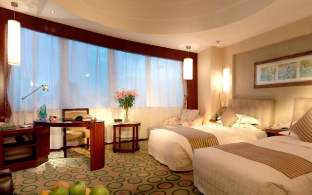 Luxemon Xinjiang Hongfu Hotel