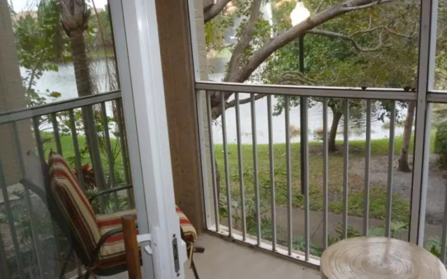 Weston Townhouse Patio and Resort Style Amenities