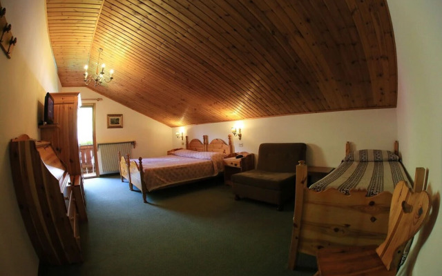 Hotel Cristina