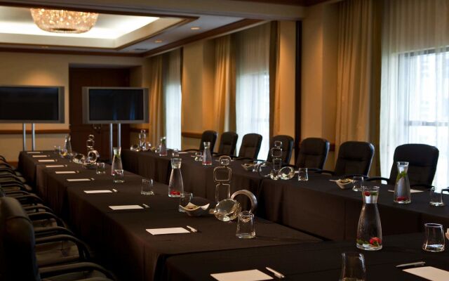 Renaissance Chicago Downtown Hotel