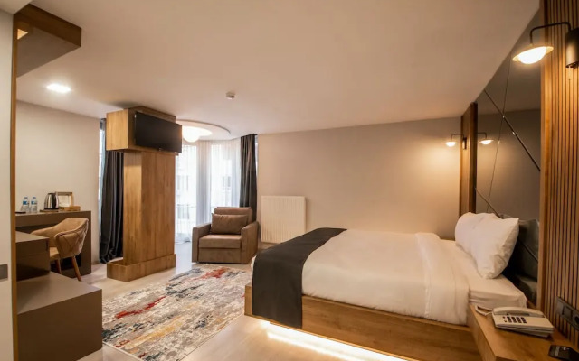 Adresin Hotel