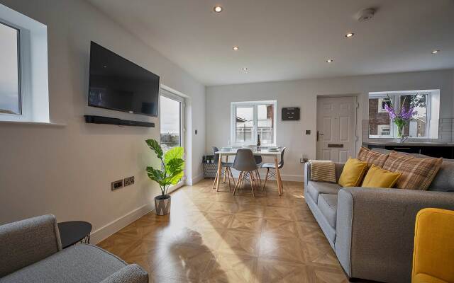 Host & Stay The Bach