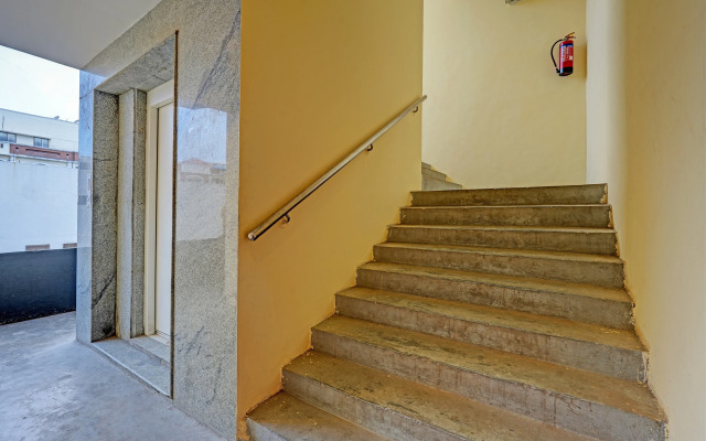 Spacious Comfort Stays at Ramamurthy Nagar
