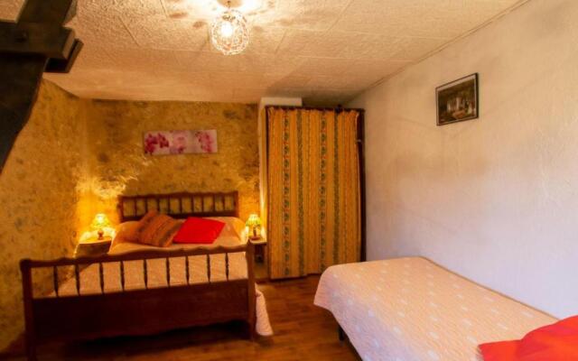 Appartement Beynac-et-Cazenac, 3 pièces, 5 personnes - FR-1-616-39