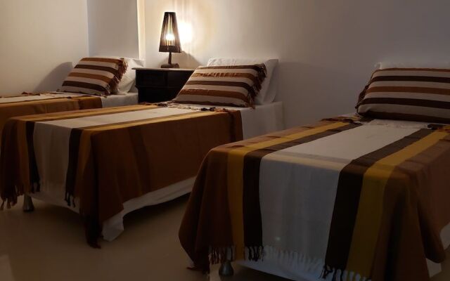 Lá na Praia Pousada e Hostel