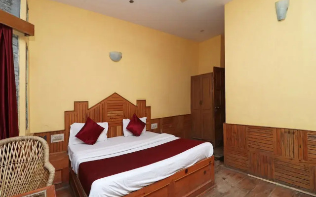 OYO 15139 Hotel Devlok International