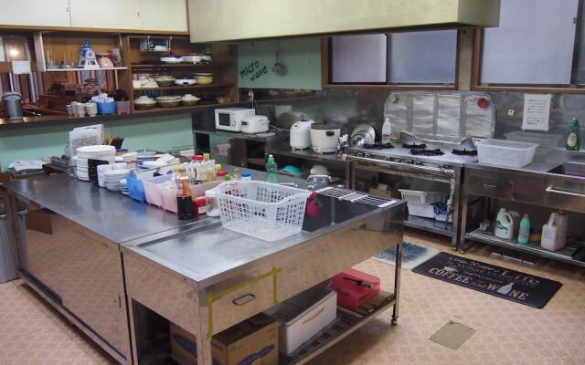 Mountain Lodge at 1,400m Hütte Jil Shirakabako