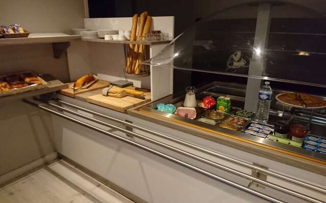 Hotel Kyriad Toulouse Sud - Roques