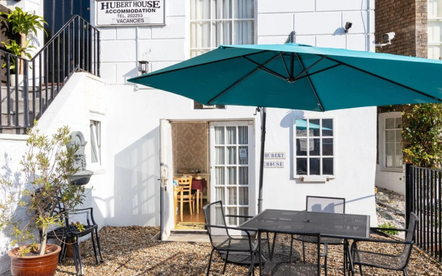 Hubert House Guesthouse