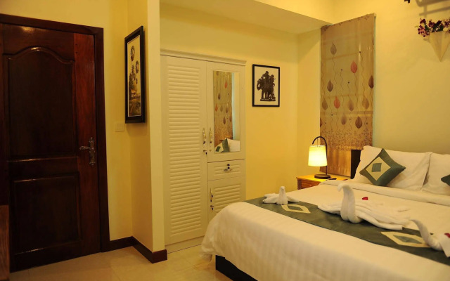 Relax Inn Boutique