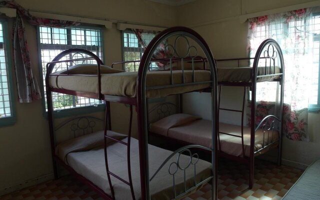 De' Native Guest House - Hostel