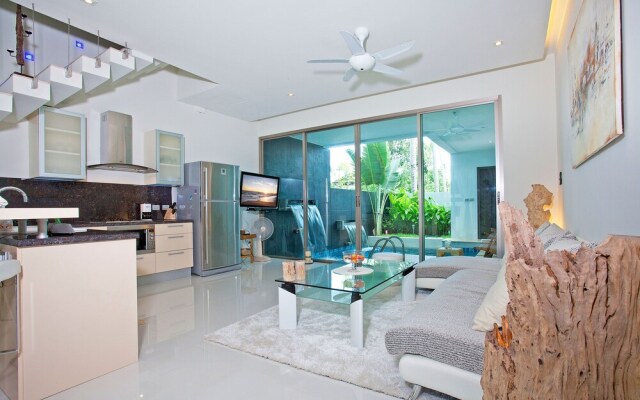 Villa Friendship 7