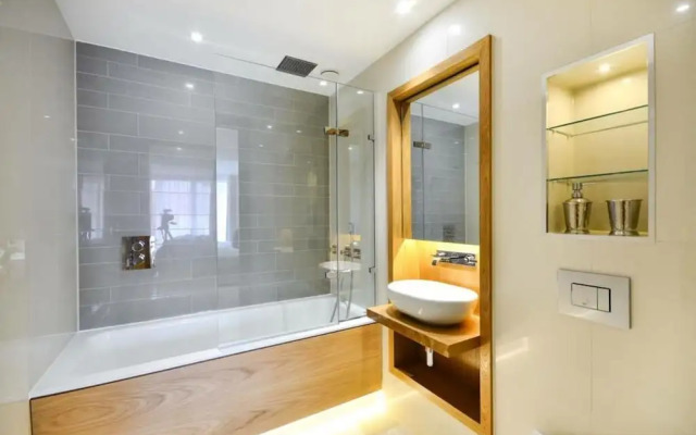 Charming 3 Bedroom Apartment in Central London