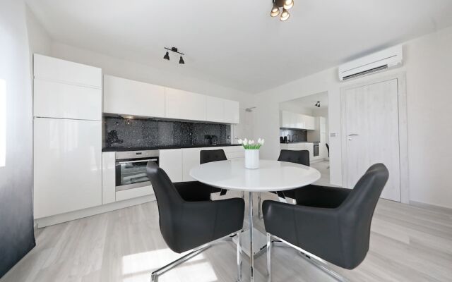 Luxury Majpruz Suites