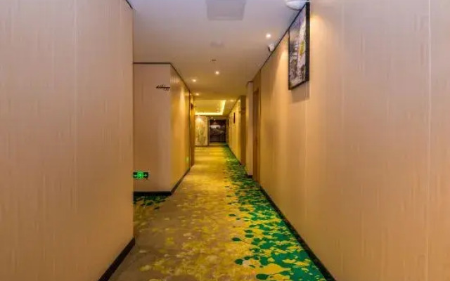GreenTree Zhixuan Hotel (Fuzhou Sanfang Qixiang Nanmendou Subway Station)