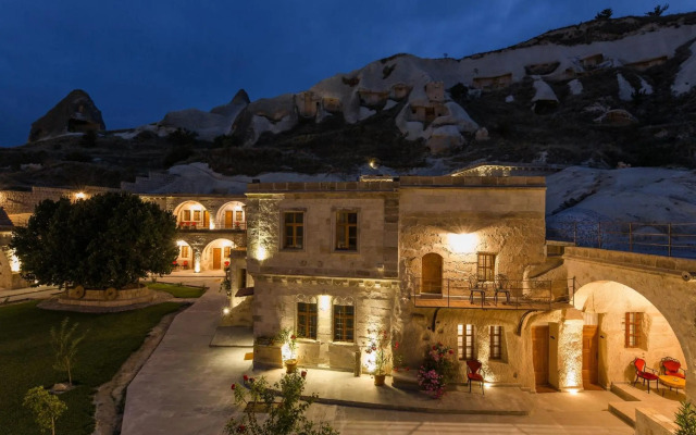 Lunar Cappadocia Hotel