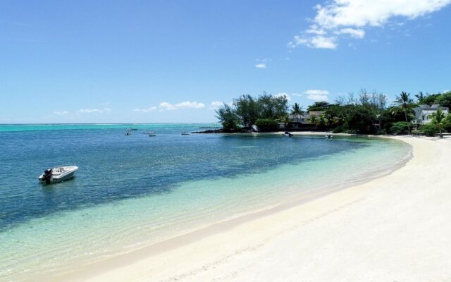 La Case Creole Beachfront Villa by StayMauritius
