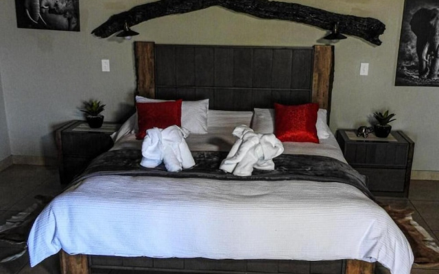 Mazuri Shamba Lodge