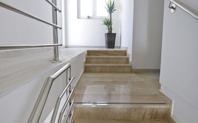 Deluxe Mkc Apartments