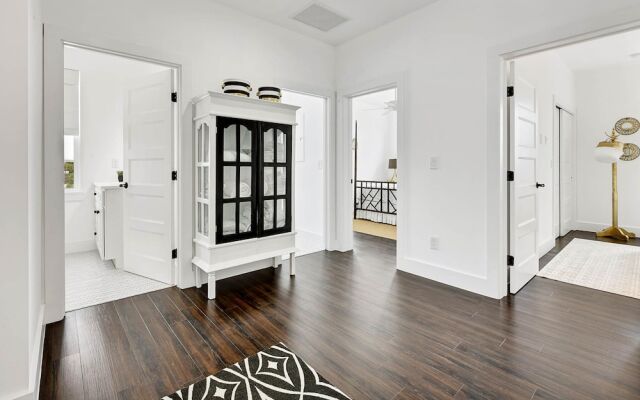 Anastasia Beach House by Vtrips