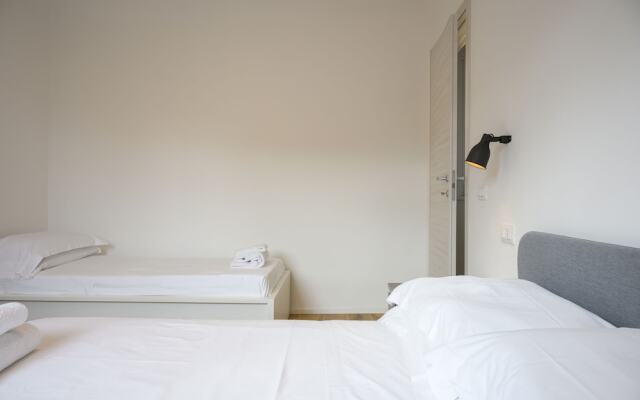 Sapiti Modern by Mmega