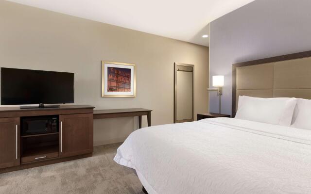 Hampton Inn & Suites Seattle/Renton