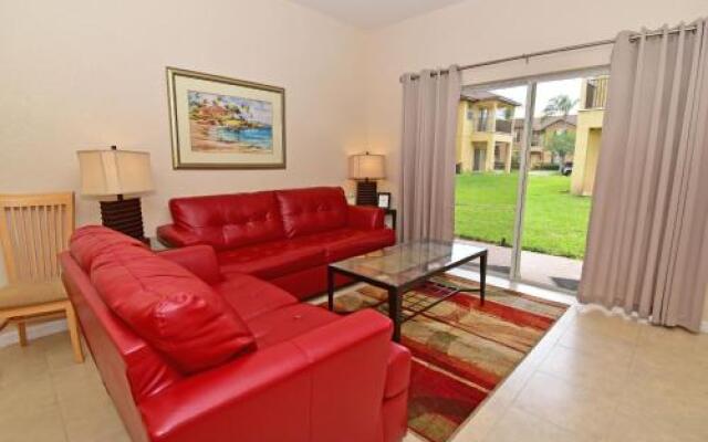 R448MIRA Miramar Delight 4 Br villa by RedAwning