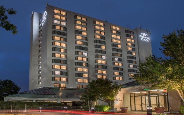 Crowne Plaza College Park - Washington DC by IHG