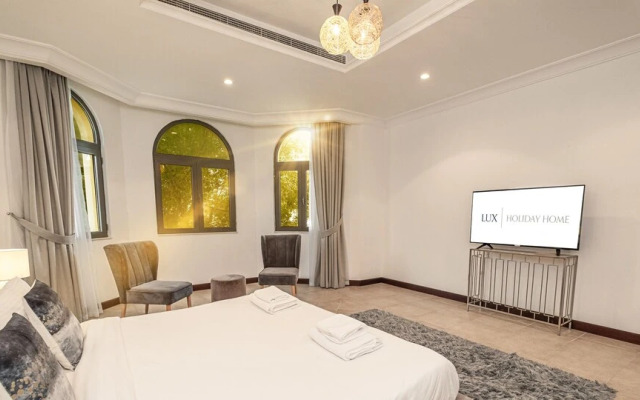 LUX Holiday Home - Frond P 1