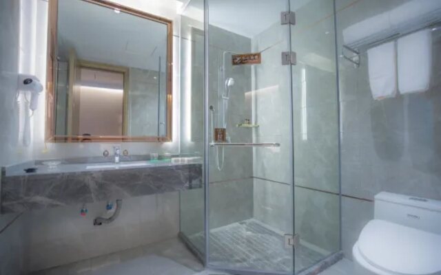Huanying Living Hotel - Dongguan