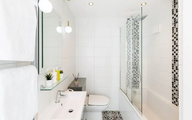 Goode Home by Svelte Living