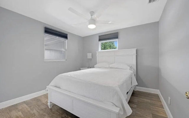 Lake House 1 in Davie