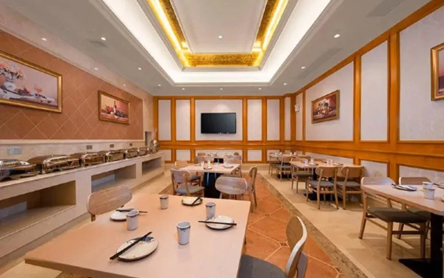 Vienna Hotel (Zhongshan Sanjiao)