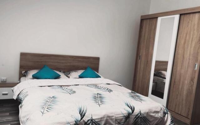 Apartament cu 2 camere, spatios si confortabil.