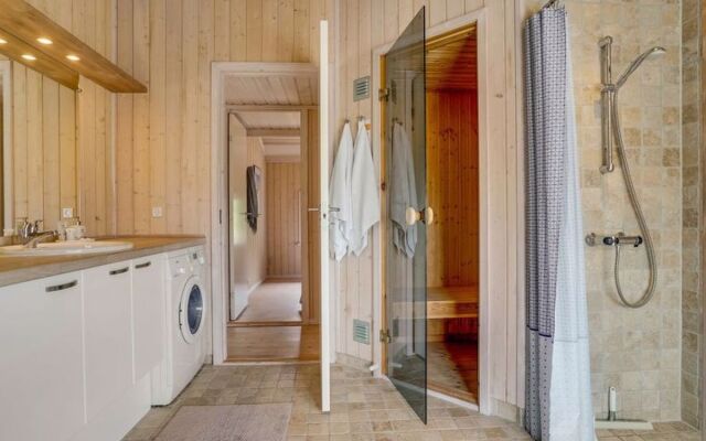 "Wulfhild" - 700m from the sea in NW Jutland