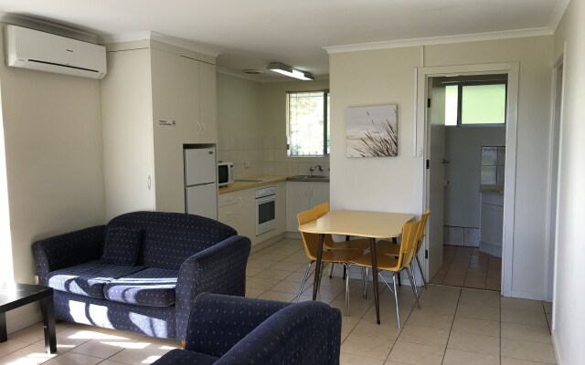 Robetown Motor Inn & Apartments