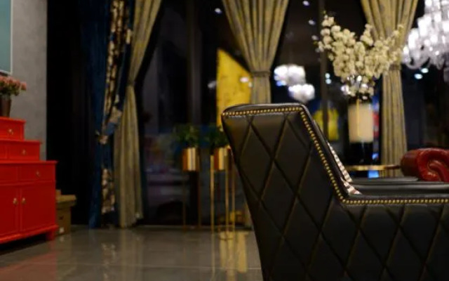 Yado Hotel (Jinzhou East Lake Park Water Park store)