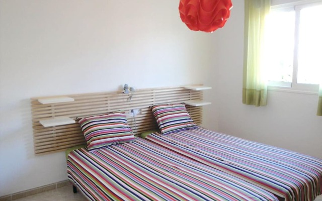 Apartment With 2 Bedrooms in Alicante, With Shared Pool, Enclosed Garden and Wifi - 2 km From the Beach