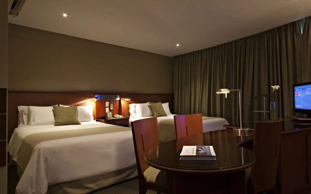 Suites Camino Real