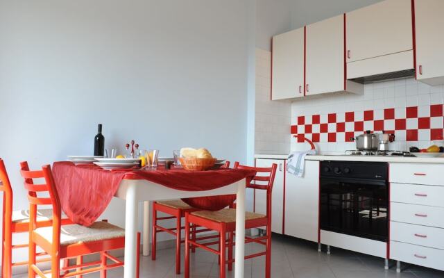 Apartment Near Arco Naturale Beach