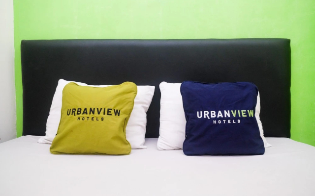 Urbanview Hotel AVA near Akademi Kepolisian Semarang