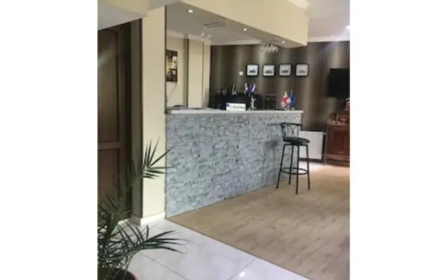 Hotel Aisi
