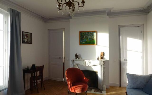 Manoir Le Parc near Paris & Disneyland