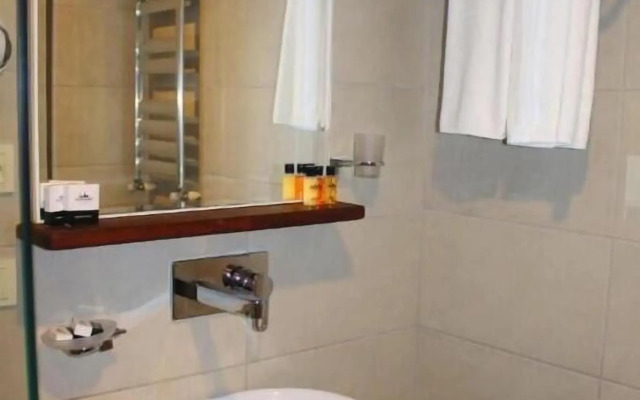 Tophane Suites