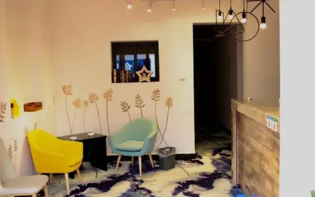 Zhuzhou Xinxing Cottage