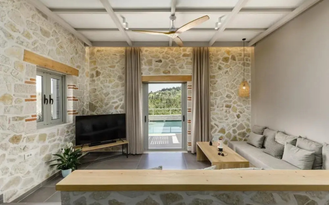 Armonia II Villa in Paxi