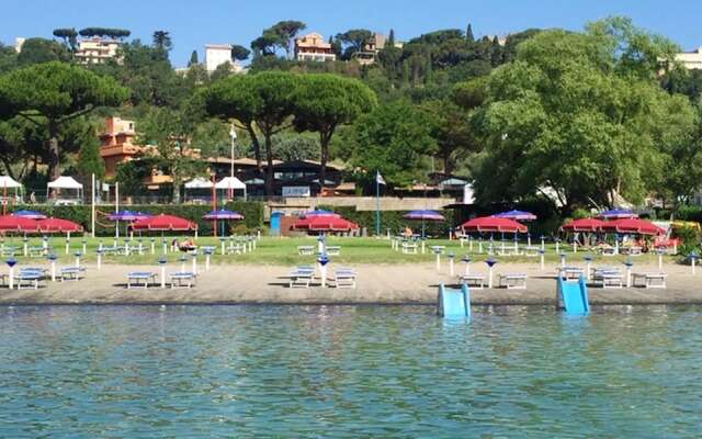 Apartment With 2 Bedrooms In Albano Laziale, With Wifi - 2 Km From The Beach